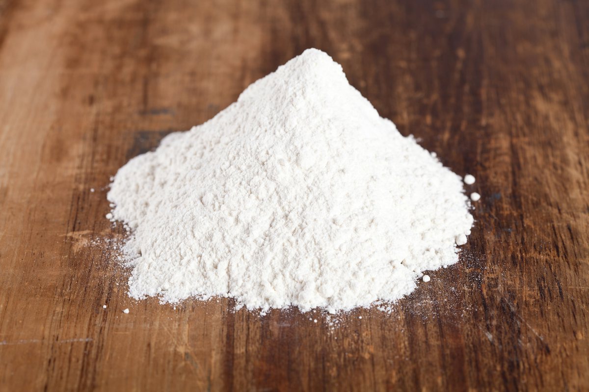 A heap of fine white coconut milk powder